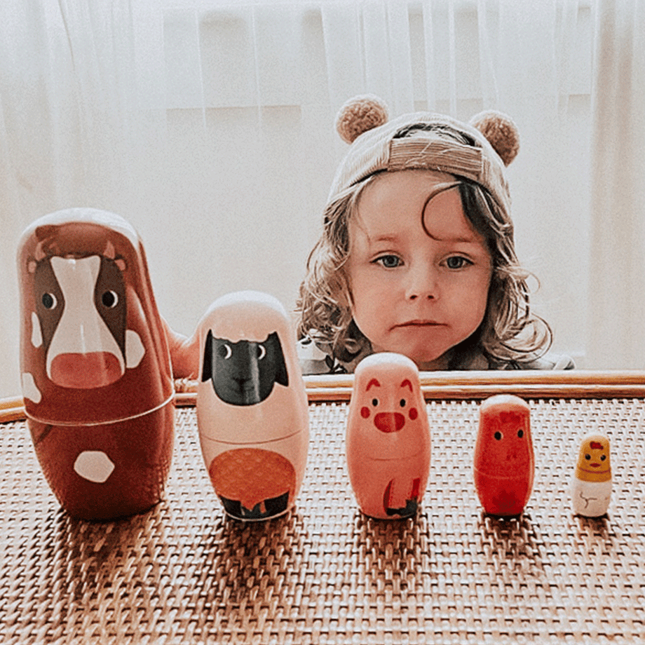 Farm animal hot sale nesting dolls